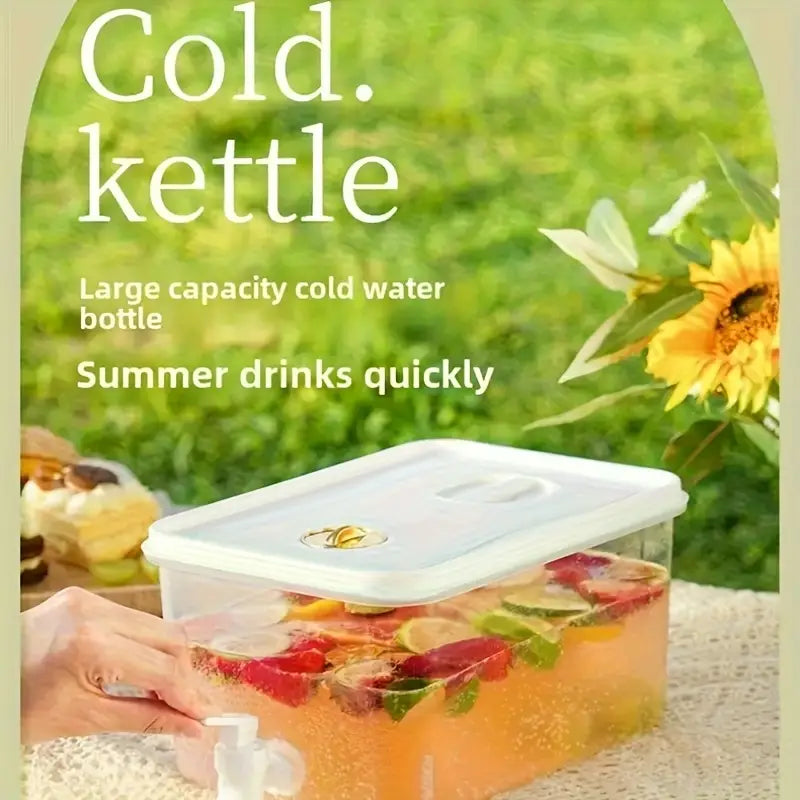 Large Capacity Plastic Beverage Dispenser with Tap