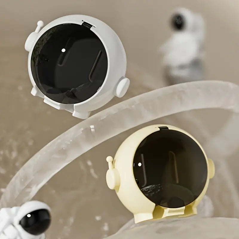 Elegant Astronaut Wall-Mounted Tooth Brush Holder