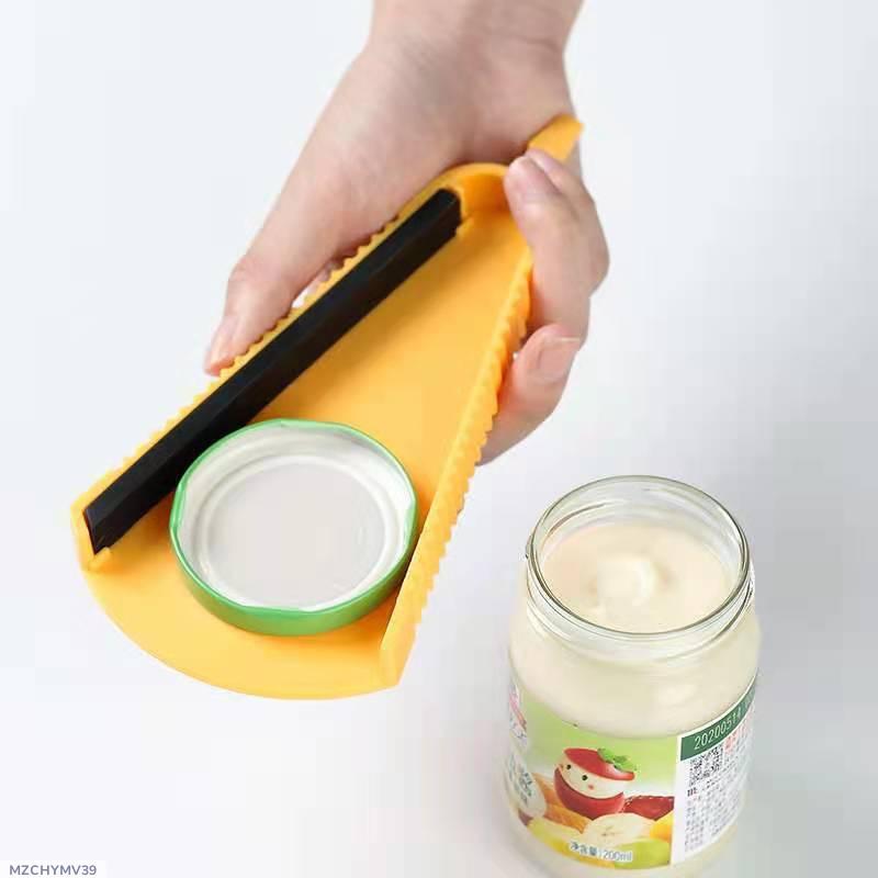 Twist & Open: Multi-Use Canned Bottled Non-Slip Screw Opener